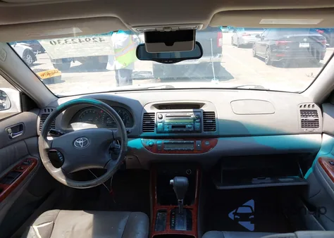 2002 Toyota Camry Xle V6 из США, поврежденный, VIN JTDBF30K820081438